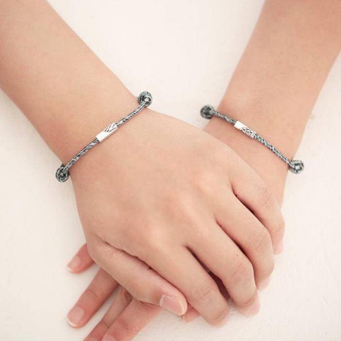 Magnetic Couple Bracelet Accessories Jewelry Magnetic Couple Bracelet Accessories Jewelry Ships from USA Color : Silver